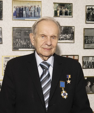 Платон Григорьевич Костюк  (1924–2010)
